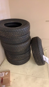 (7) ROADGUIDER TIRE ST235/80R16 (ROW 27)