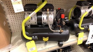 AIR COMPRESSOR 40L MODEL: S3 (ROW 24)