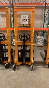 HYDRAULIC LIFT TRUCK 3000KG (WAREHOUSE)