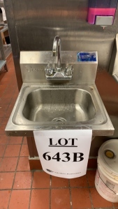 (2) HAND SINK (RESTURANT) (BUYER RESPONSIBLE FOR CAPPING)