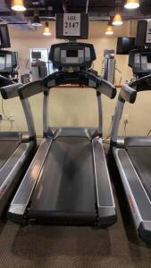 LIFE FITNESS 95T COMMERCIAL TREADMILL (LOCATION: FITNESS CENTER)