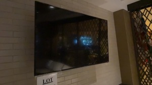 LOT OF (9) 50 INCH SAMSUNG TELEVISIONS MOUNTED ON WALL (LOCATION: LOBBY LOUNGE)