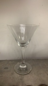 LOT OF (370) MARTINI GLASSES CRATES (LOCATION: 1ST FLOOR THURGOOD MARSHALL BALLROOM KITCHEN)