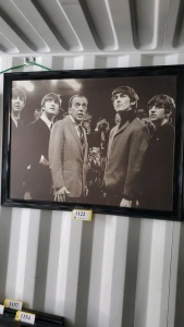 FRAMED CANVAS PRINT OF FRANK SINATRA AND THE BEATLES (43.5X34)