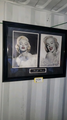 FRAMED MARILYN MONROE MEMORABILIA (33.5X25)