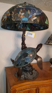 37” LEADED GLASS AND BRONZE TABLE LAMP TIFFANY STYLE “TURTLES”