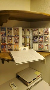 LOT OF 7 BINDERS OF ASSORTED BASEBALL CARDS