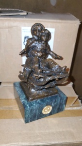 LOT OF 6 6” BRONZE STATUE WITH STONE BASE “NEW SNOW”