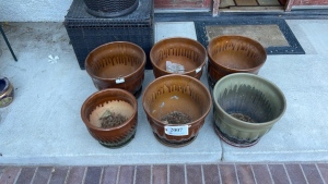 LOT OF 6 ASSORTED CLAY POTS