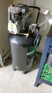 CENTRAL PNEUMATIC 2.5 HP, 21 GALLON, 125 PSI AIR COMPRESSOR