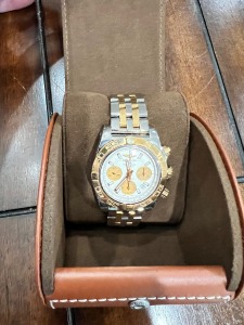 BREITLING CHRONOMAT 41mm, GOLD AND STAINLESS STEEL TWO TONE, MODEL CB0140 WITH BOX AND PAPERS.