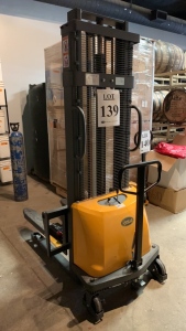 Apollo electric stacker, type: CDD15B-E, 3300 lbs capacity, with 12v charger, (delay pickup)