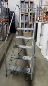 5ft x 24in STEEL WAREHOUSE LADDER