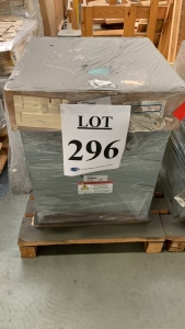 HAMMOND POWER SOLUTION THREE PHASE DRY TYPE TRANSFORMER, HV 600V, TERMINALS H1 H2 H3, Cooling ANN, kVA 45, TEMP. CLASS 220, TEM. RISE DEG. 150, FREQ. HZ 60, TOTAL WT. 365 LBS, PART NO. NMK045PB