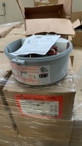 LOT OF (86) COOPER CROUSE HINDS CHAMP SERIES LUMINAIRE FOR HAZARDOUS LOCATIONS MODEL:VMVM175/220 50