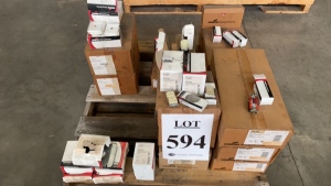 LOT (1) PALLET OF ASSTD COOPER WIRING DEVICES, MODEL: 2222PL, 815V-BOX, 2134W-BOX, 5461B, CW1630C