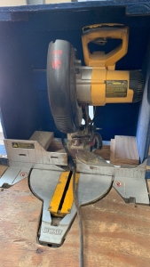 DEWALT 10" COMPOUND MITER SAW MODEL: DW713 WITH WOOD WORK TABLE APPROX 258" X 28" X 38"