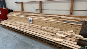 LOT OF ASSTD WOOD SIZES: ASSTD SIZES: 190 INCH (APPROX 150 PIECES), 12 INCH, 38 INCH, 30 INCH