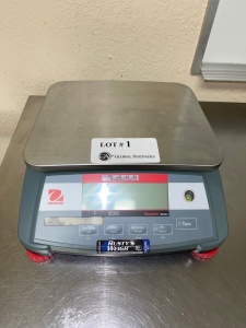 OHAUS RANGER 3000 BENCH SCALE MODEL R31P3 (KITCHEN 2ND FLOOR)