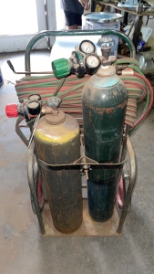 VICTOR TORCH WITH HOSES AND DOLLY( BOILER ROOM)