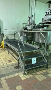 STAINLESS STEEL WORK PLATFORM 188" X 71" X 71" (ENCLOSURES NOT PART OF PLATFORM) (COOKING AREA)