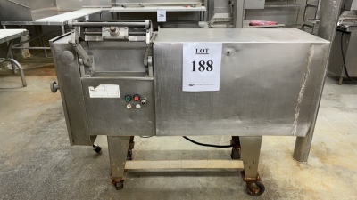 HOLAC MEAT DICER MODEL 10 (MEAT CUTTING AREA)