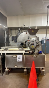 AMF MODEL DOUGH DEVIDER AND ROUNDER (BAKERY 2)