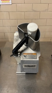 HOBART CONTINUOUS FEED FOOD PROCESSOR MODEL FP100 (BAKERY 1)