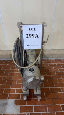 WALTSON MARLOW POSITIVE DISPLACEMENT PUMP TYPE MR135 (FISH ROOM)