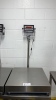 TUFNER SPLASH STAINLESS STEEL BENCH SCALE, CLASS III 500KG CAPACITY SCALE MODEL SPL WITH T900A DIGITAL READOUT (SCALE ROOM)