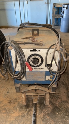 MILLER DIALARC 250ï¾–AD/DC ARC WELDING POWER SOURCE (TRUCK SHOP)