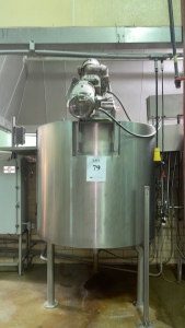 GROEN MODEL DA-500, 500-GALLON STEAM JACKETED KETTLE WITH MOTOR (COOKING AREA)
