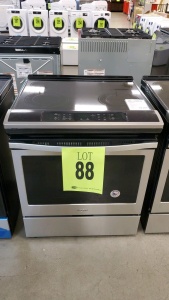 WHIRLPOOL WEE510S0LS 30in 4.8 CU.FT. SLIDEN-IN ELECTRIC RANGER