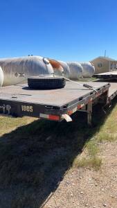 1983 Nabors Drop Deck Trailer