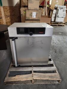 Memmert Model IN 110 Standard Incubator on Pallet