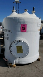 1200 gal. LIQUID STORAGE TANK