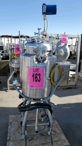 STAINLESS FLUID NATL-BD-61 REACTOR