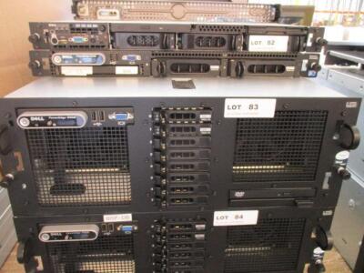 DELL POWEREDGE R900 XEON 4X 2.93 ,8BAY 2X SAS 146 GB 15K HD