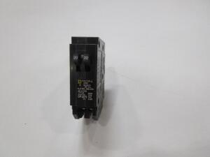 LOT OF (3590) SQUARE D 2-20A TANDEM CIRCUIT BREAKERS, HOMT2020, 120/240 V, 50/60 HZ, 1 POLE, (NEW)
