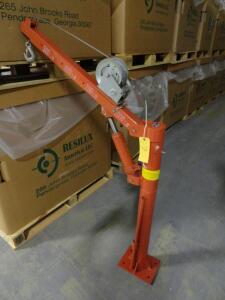 Northern Industrial 1000Lb Hydraulic Lift, 32" arm, 4-bolt mount<br><br />