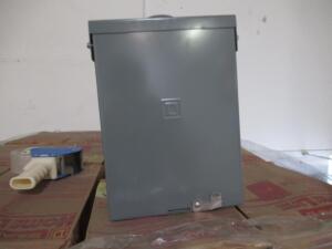 (400) SQUARE D 100A CIRCUIT BREAKER LOAD CENTER MODEL HOM612L100RB (NEW) (LOCATED 3855 W. HARMON LAS VEGAS NEVADA)