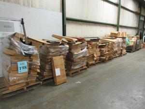 LOT ASST'D PEAVEY AT-200 ELECTRIC GUITARS FOR PARTS, APPROX. 200, (CUSTOMER RETURNS), (LOCATION SEC.9)