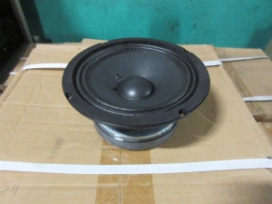 LOT (192) 6.5" SPEAKERS, PEAVEY ITEM # 30777184, (LOCATION SEC.8)