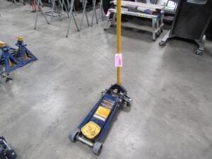 HEIN-WERNER 3TON SERVICE JACK ( LOCATED AT 1945 BURGUNDY PL ONTARIO CA 91761)