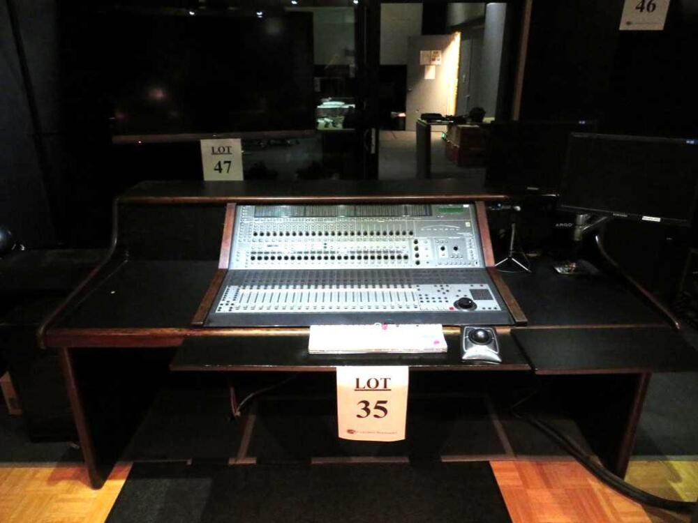 Digidesign Focusrite Surface Mixing Console Board Control 24 Model