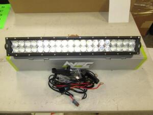 LOT OF 20 EVEC HOLCOMB GRILL 22''DUALROWLED LIGHT (LOCATED AT 4502 BRICKELL PRIVADO, ONTARIO CA 91761)